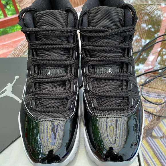 ‼️bundle‼️Jordan 11 Jubilee PS4 iPhone 11 - Picture 4 of 8